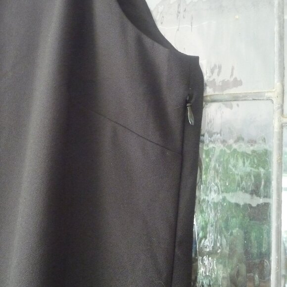 BRF Size 2 BLACK COCKTAIL DRESS - Picture 9 of 13